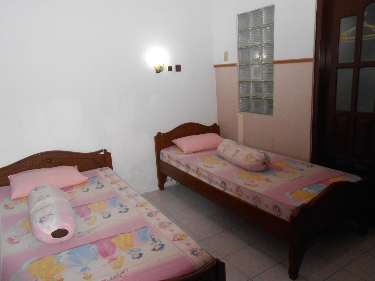 Fortuna Guest House Yogyakarta Dış mekan fotoğraf
