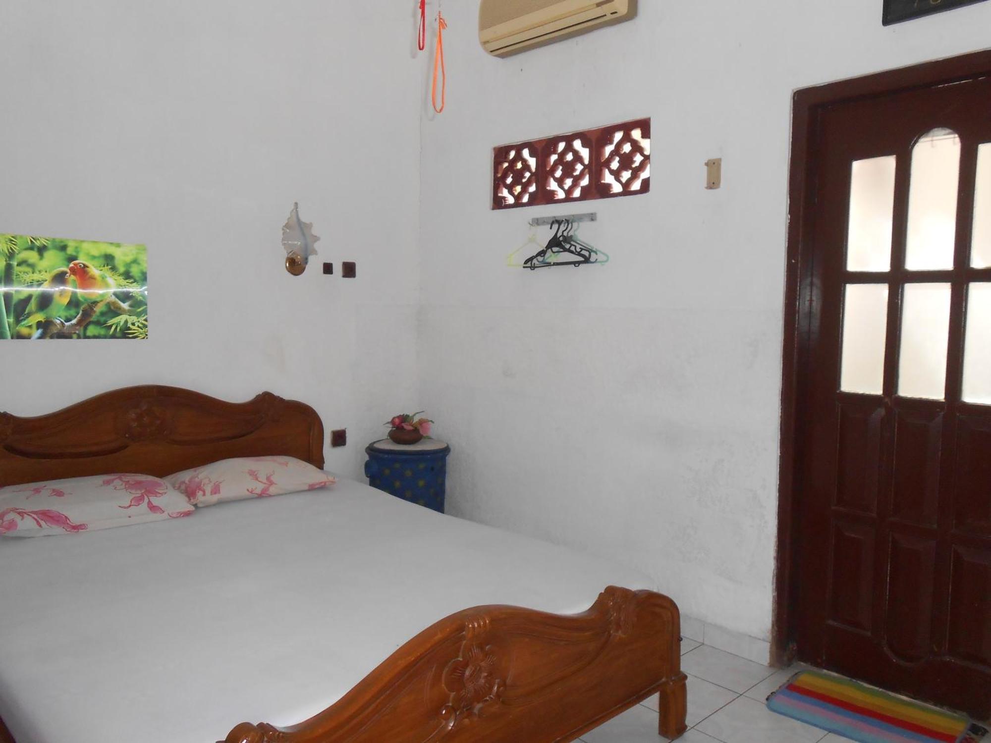 Fortuna Guest House Yogyakarta Dış mekan fotoğraf