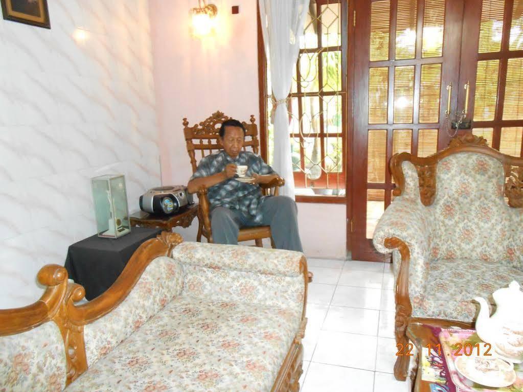 Fortuna Guest House Yogyakarta Dış mekan fotoğraf